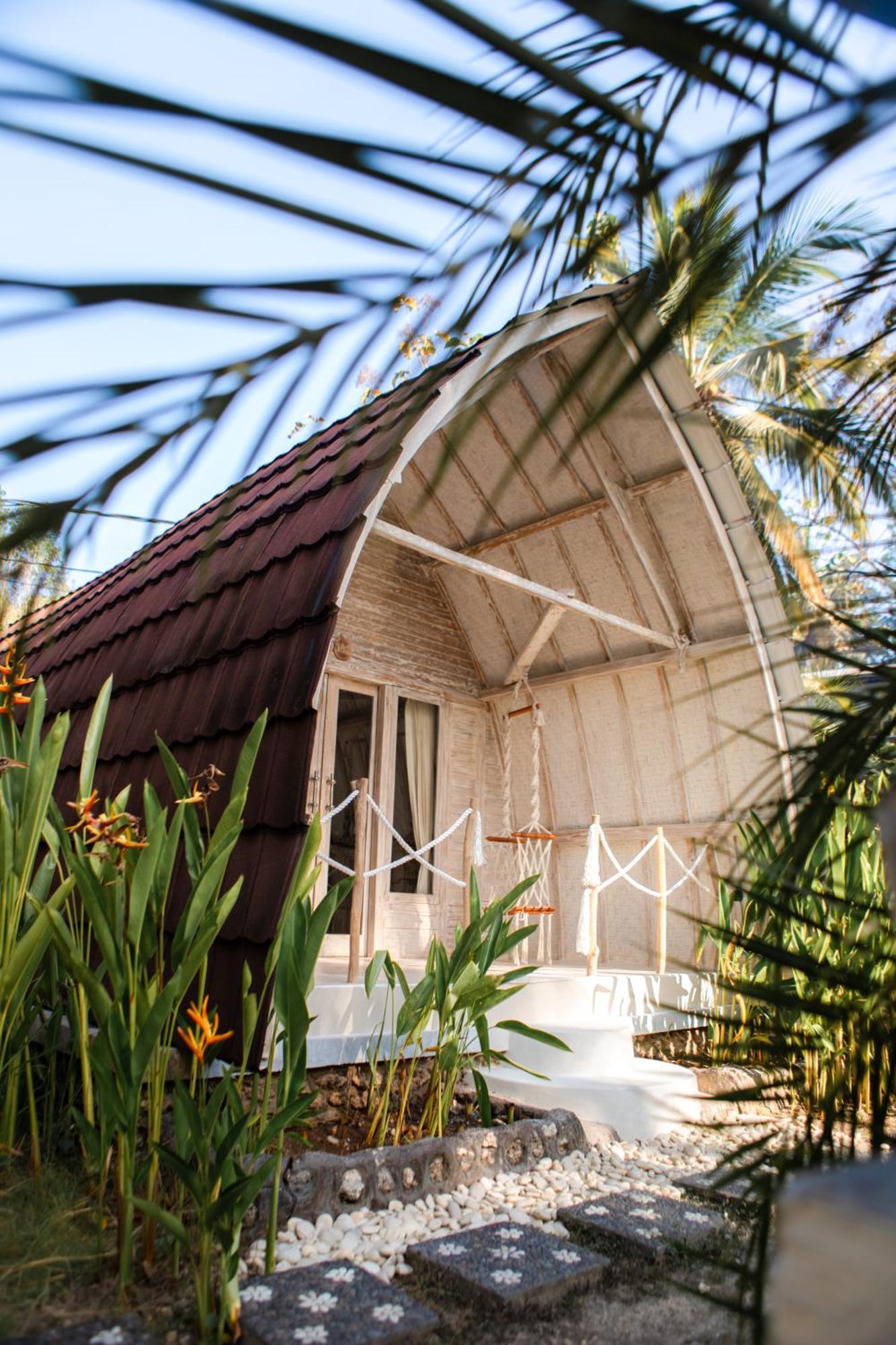 La Royale Nusa Penida Toyapakeh Exterior photo